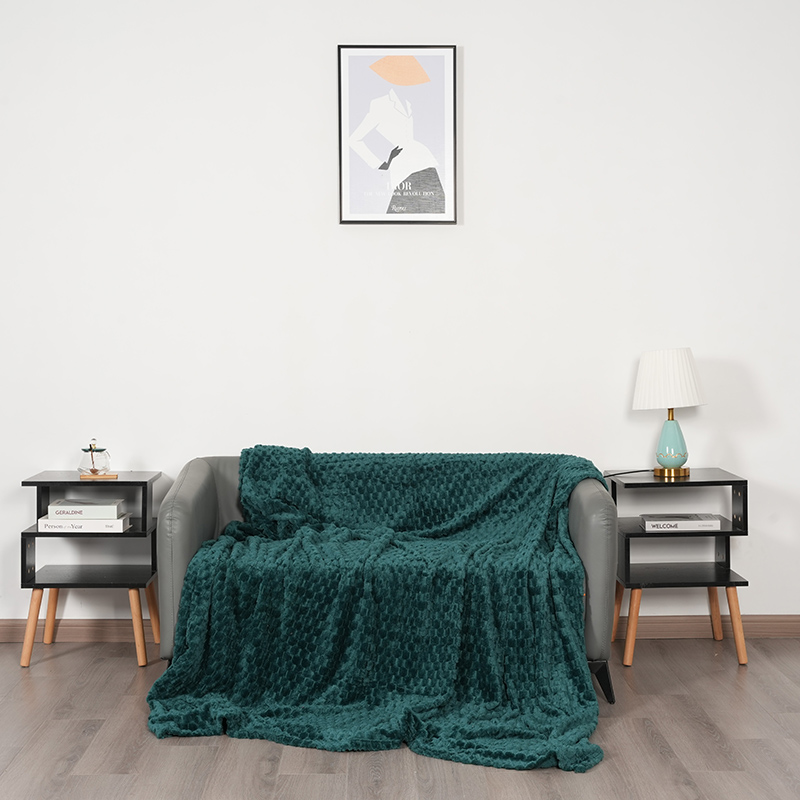 Shaoxing DingYi Textile remporte la faveur du marché transfrontalier en mettant l'accent sur l'innovation en matière de couvertures et de tissus